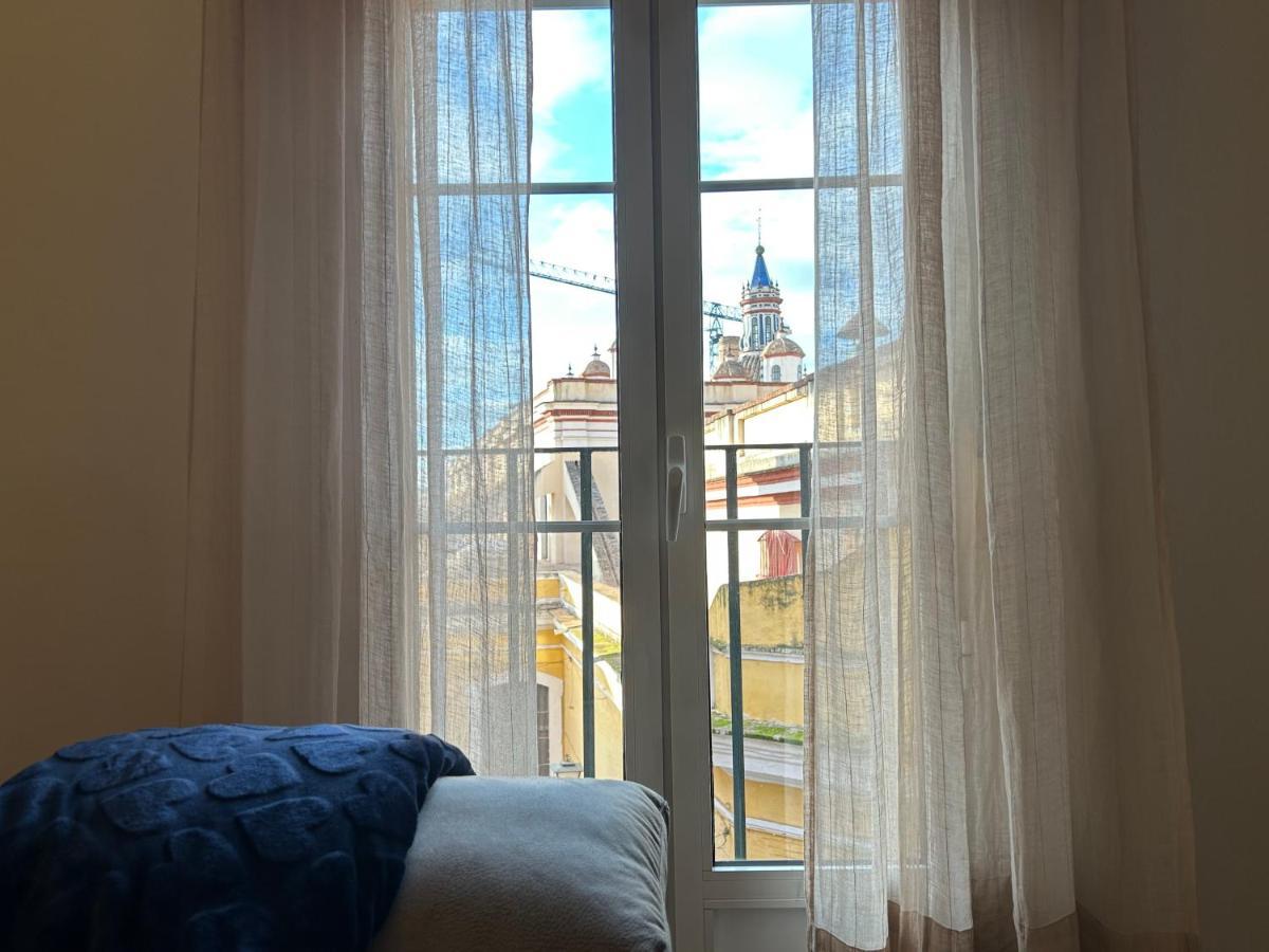 Distinguido Y Centrico Apartamento En San Bernardo Sevilla Dış mekan fotoğraf