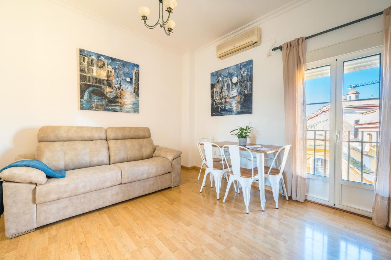 Distinguido Y Centrico Apartamento En San Bernardo Sevilla Dış mekan fotoğraf